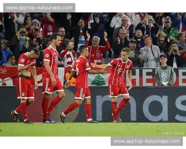 德甲巅峰对决：拜仁慕尼黑vs汉堡，首发阵容深度解析与战术前瞻